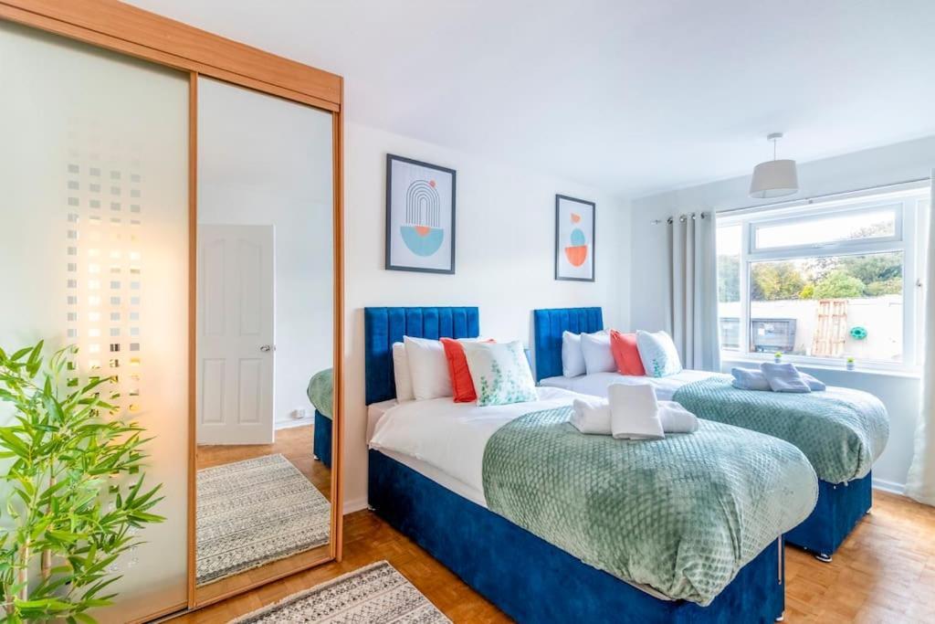 Beautiful Sea View 2 Bedroom Sleeps 6-Free Parking Bournemouth Exterior foto